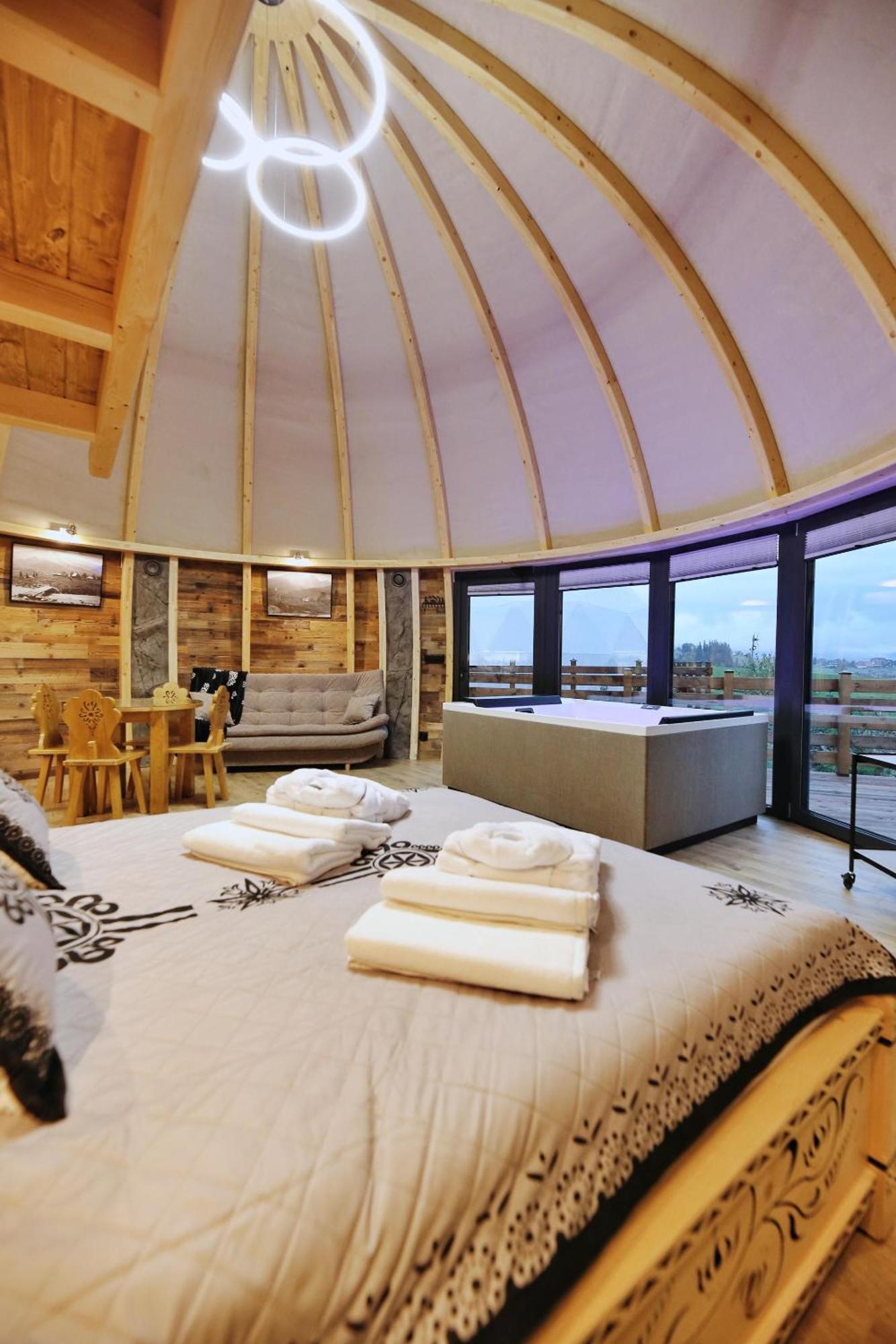 Tatry Mountain Glamp Z Jacuzzi Hotell Zakopane Exteriör bild